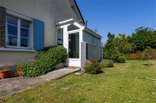 Foto 4 - Casa de 2 quartos em Cabourg com jardim e vistas do mar