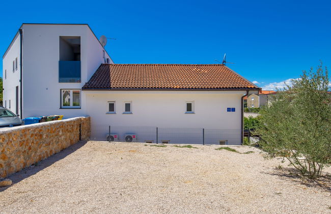 Casa de 5 quartos em Krk com piscina privada e jardim - Foto 36