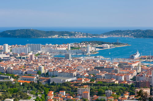 Foto 16 - Apartamento de 2 quartos em La Valette-du-Var com terraço e vistas do mar