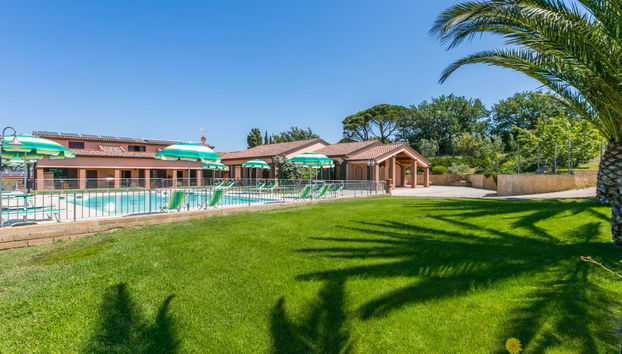 Casa de 2 quartos em San Vincenzo com piscina e jardim - Foto 5