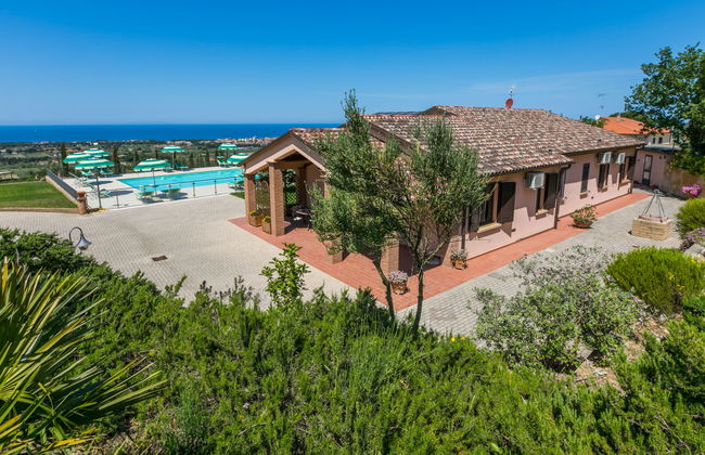Casa de 3 quartos em San Vincenzo com piscina e jardim - Foto 49