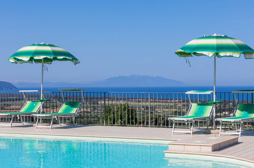 Foto 30 - Casa de 1 habitación en San Vincenzo con piscina y vistas al mar