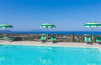 Foto 3 - Casa de 1 habitación en San Vincenzo con piscina y vistas al mar