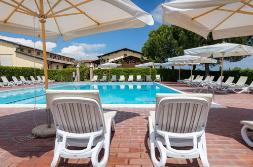 Photo 15 - Appartement de 1 chambre à Desenzano del Garda avec piscine et vues sur la montagne