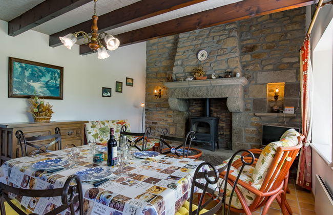 Casa de 3 quartos em Sizun com jardim - Foto 2