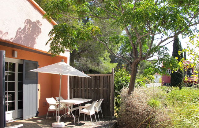 Apartamento de 2 quartos em Saint-Raphaël com piscina e jardim - Foto 14