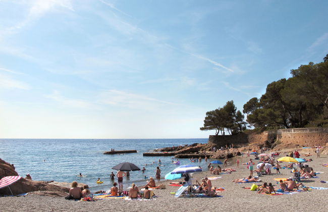 Apartamento de 2 quartos em Saint-Raphaël com piscina e jardim - Foto 19