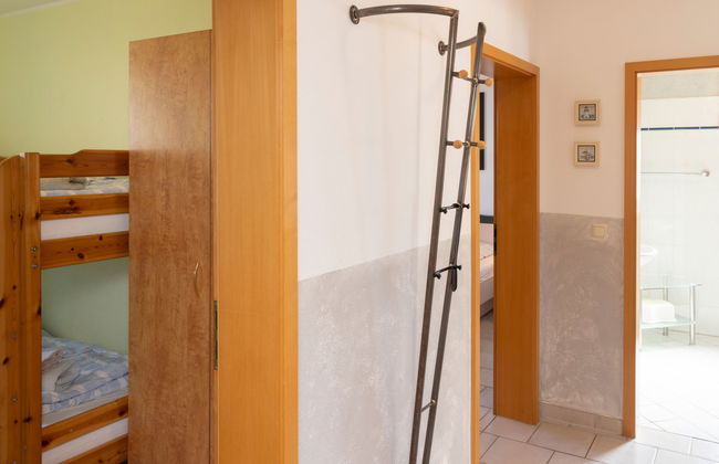 Apartamento de 2 quartos em Karlshagen com jardim e terraço - Foto 17