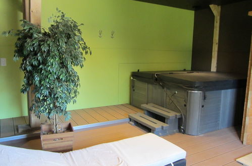 Photo 4 - 1 bedroom Apartment in Muriaux with sauna and hot tub