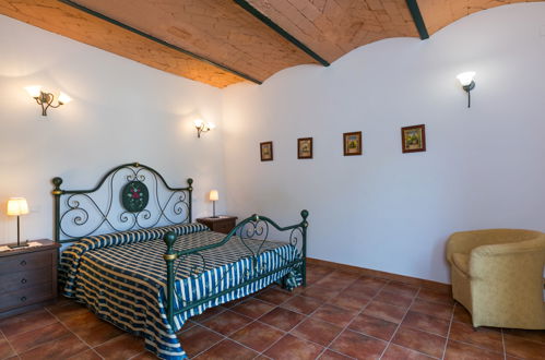 Foto 11 - Appartamento con 3 camere da letto a Rosignano Marittimo con piscina e vista mare