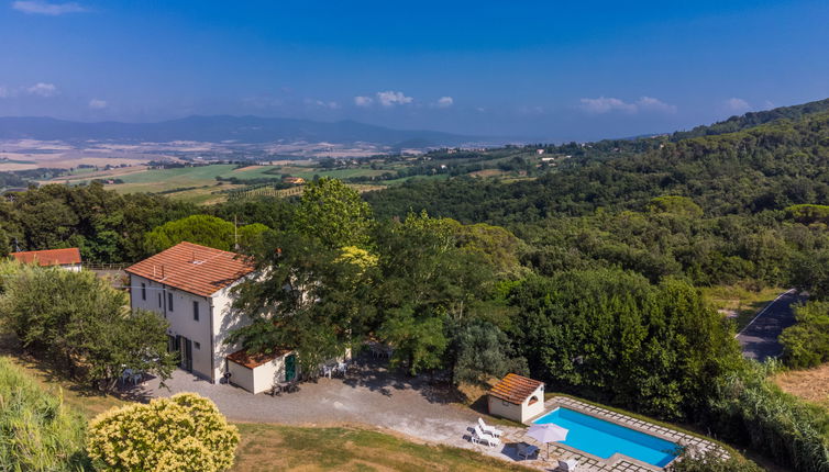 Foto 1 - Appartamento con 3 camere da letto a Rosignano Marittimo con piscina e giardino