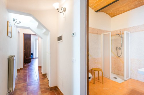 Foto 23 - Apartment mit 3 Schlafzimmern in Rosignano Marittimo mit schwimmbad und blick aufs meer