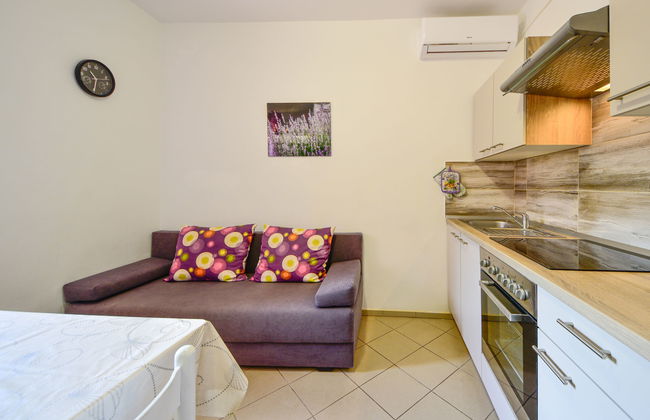 Apartment mit 3 Schlafzimmern in Novi Vinodolski mit garten und terrasse - Foto 8