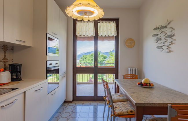 Apartment mit 4 Schlafzimmern in Laveno Mombello mit garten - Foto 8