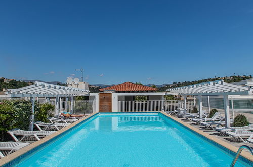 Foto 19 - Appartamento con 1 camera da letto a Cagnes-sur-Mer con piscina