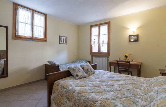 Appartement de 2 chambres à Vendone avec jardin - Photo 12