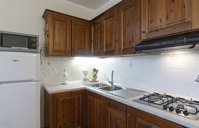 Appartement de 2 chambres à Vendone avec jardin - Photo 4