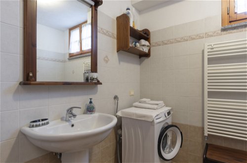 Foto 18 - Apartment mit 1 Schlafzimmer in Vendone mit garten