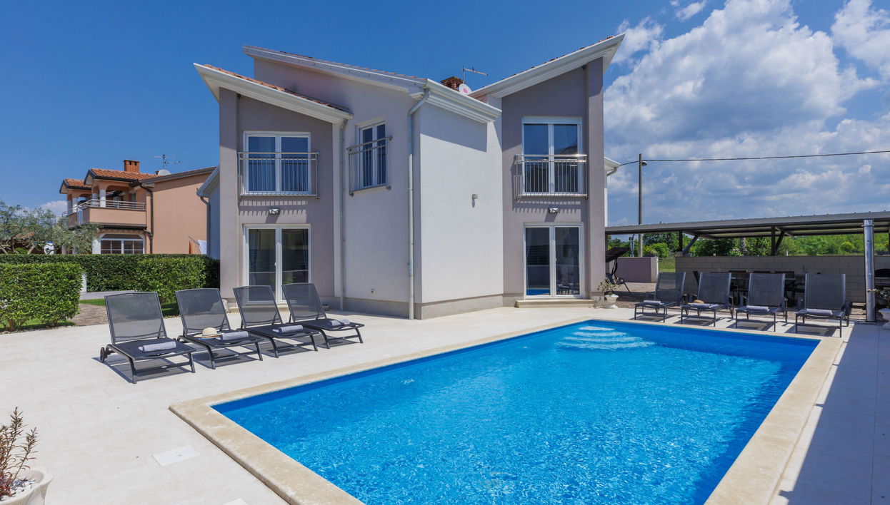 Haus mit 5 Schlafzimmern in Umag mit privater pool und terrasse - Foto 1