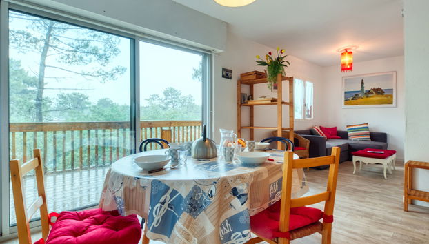 3 bedroom House in Lacanau with garden and terrace - Photo 3