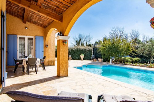 Foto 9 - Casa con 2 camere da letto a Régusse con piscina privata e giardino
