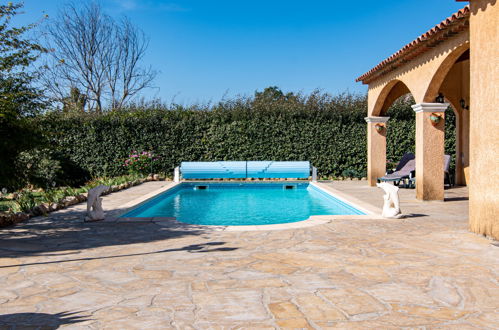 Photo 20 - Maison de 2 chambres à Régusse avec piscine privée et jardin