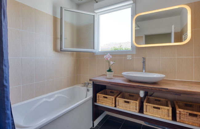 Casa de 5 quartos em Vensac com piscina privada e jardim - Foto 23