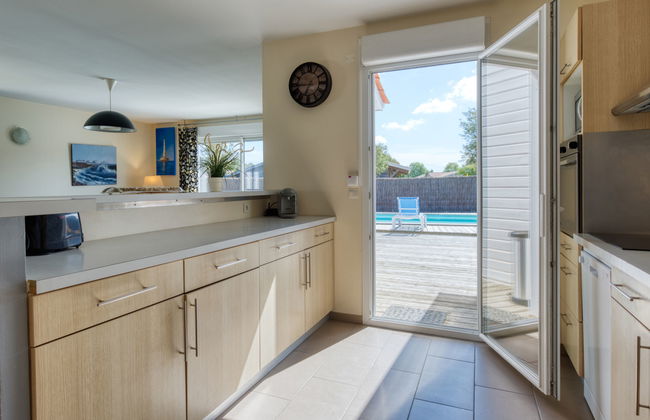Casa de 5 quartos em Vensac com piscina privada e jardim - Foto 25