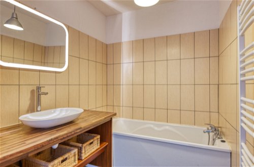 Foto 21 - Casa de 4 quartos em Vensac com piscina privada e vistas do mar