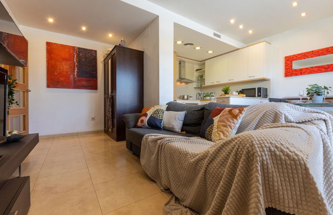 Apartamento de 3 quartos em Deltebre com piscina e terraço - Foto 6