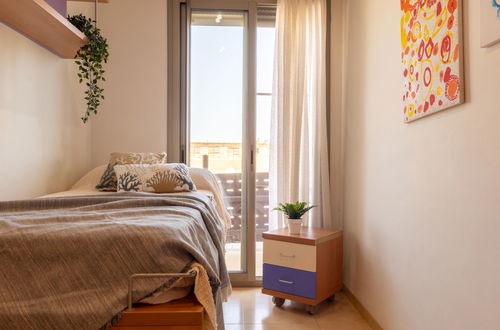 Foto 15 - Apartamento de 2 quartos em Deltebre com piscina e terraço