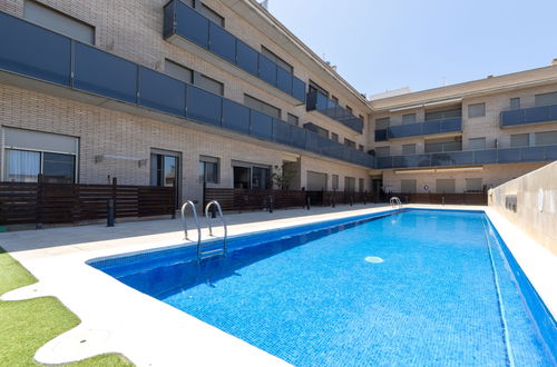 Foto 1 - Apartamento de 2 quartos em Deltebre com piscina e terraço
