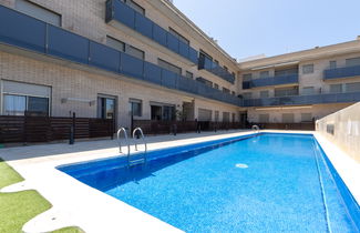 Foto 1 - Apartamento de 2 quartos em Deltebre com piscina e terraço