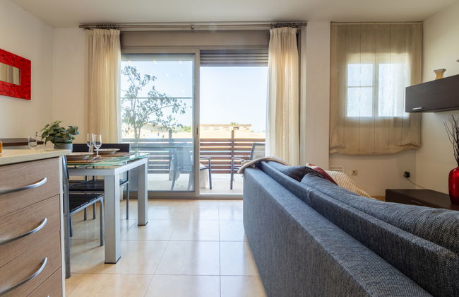 Apartamento de 3 quartos em Deltebre com piscina e terraço - Foto 9