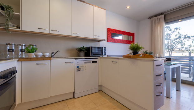 3 bedroom Apartment in Deltebre with swimming pool and terrace - Photo 4