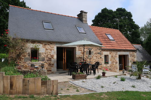 Photo 1 - Maison de 3 chambres à Ploumilliau avec jardin et terrasse