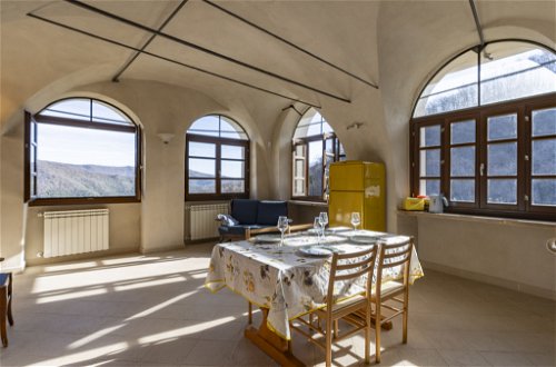 Foto 3 - Apartment mit 2 Schlafzimmern in Prelà mit schwimmbad und terrasse