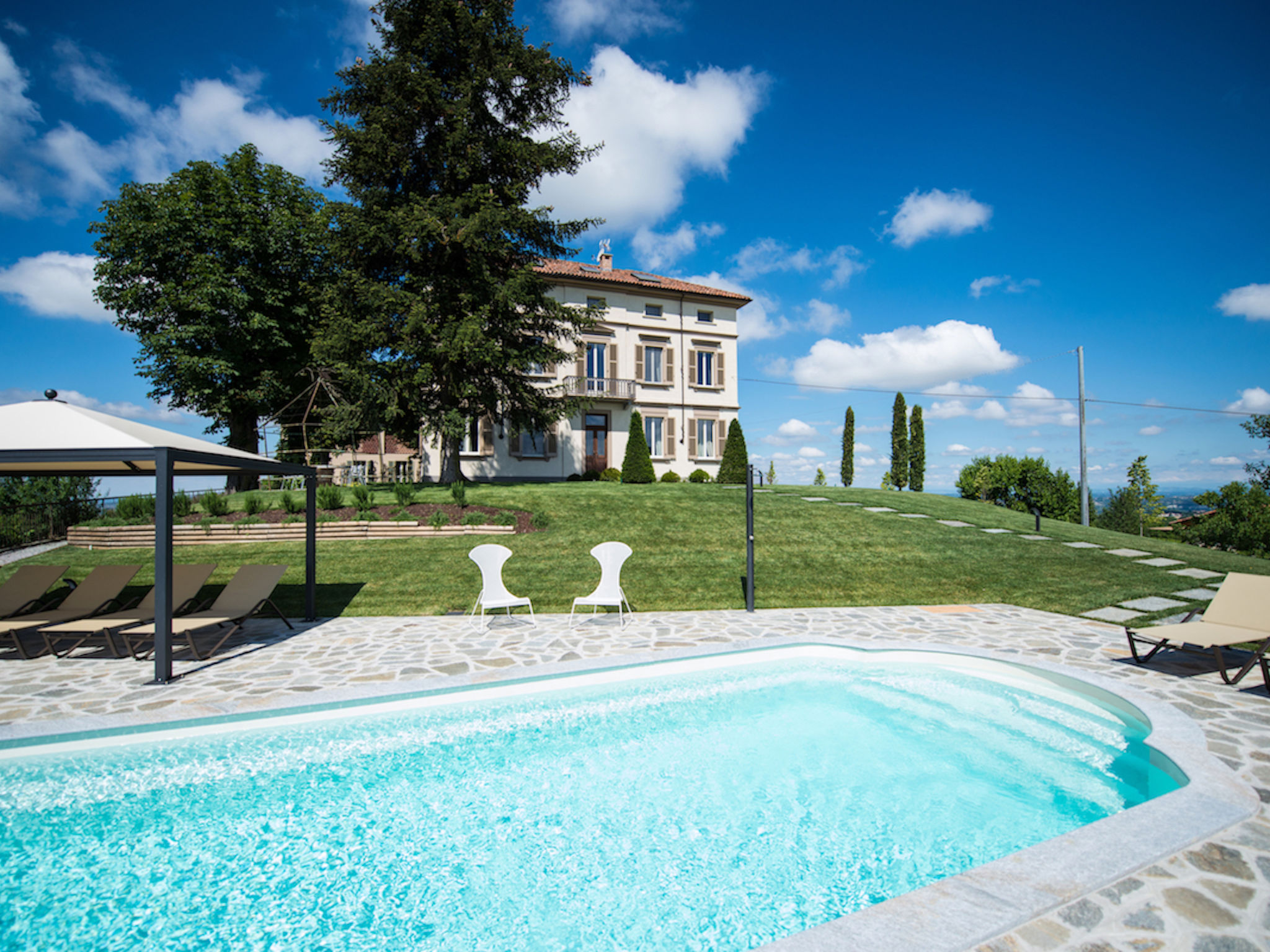 Foto 1 - Haus mit 4 Schlafzimmern in Costigliole d'Asti mit privater pool und garten