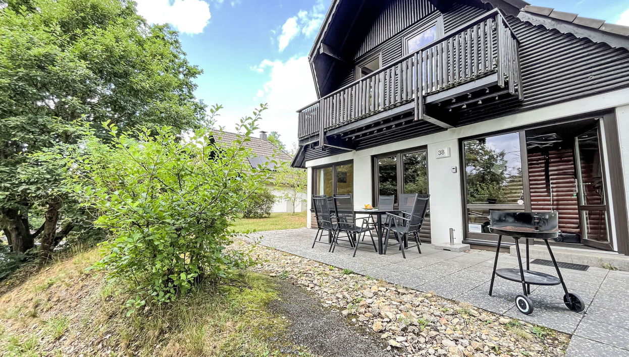 Casa de 4 quartos em Frankenau com jardim e terraço - Foto 1