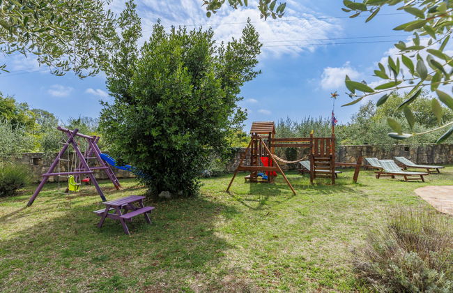 Casa de 5 quartos em Marčana com piscina privada e jardim - Foto 44