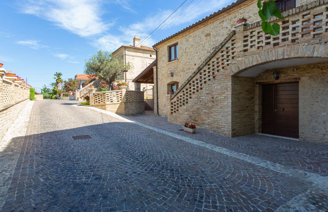Casa de 3 quartos em Crecchio com piscina e jardim - Foto 11