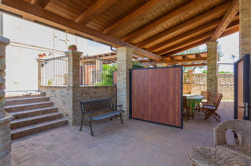 Photo 10 - Maison de 1 chambre à Crecchio avec piscine et jardin