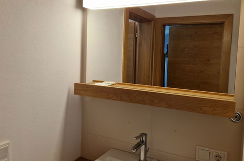 Foto 32 - Apartamento de 3 quartos em Saalbach-Hinterglemm com sauna