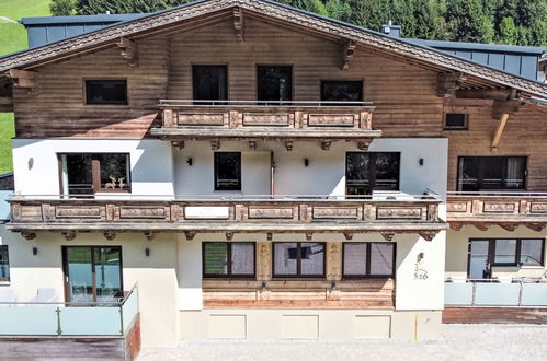 Foto 15 - Apartamento de 3 habitaciones en Saalbach-Hinterglemm con sauna