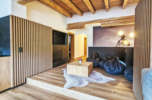 Foto 17 - Appartamento con 3 camere da letto a Saalbach-Hinterglemm con sauna