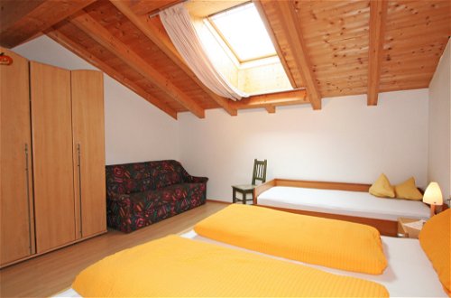 Foto 16 - Appartamento con 3 camere da letto a Flaurling con giardino e vista sulle montagne