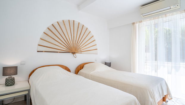 2 bedroom Apartment in Cannes with garden and terrace - Photo 4