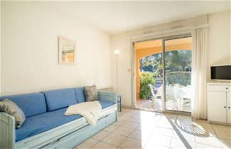 Foto 2 - Appartamento con 2 camere da letto a Fréjus con piscina e terrazza