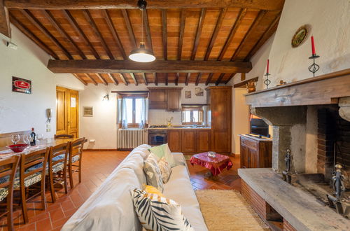 Foto 26 - Casa de 5 quartos em Loro Ciuffenna com piscina privada e jardim