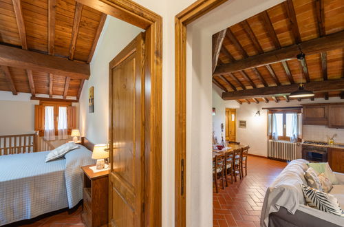 Foto 19 - Casa de 5 quartos em Loro Ciuffenna com piscina privada e jardim
